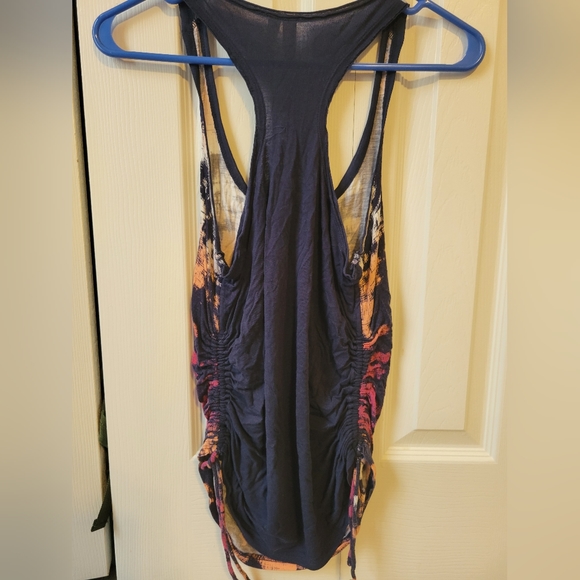 Hang Ten Adjustable Tank Top - Picture 5 of 5